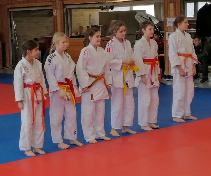 files/public/abteilungen/Abteilung Judo/Judo 2018/Bezirksmannschaft Rheinhessen-Nahe U12 weiblich201812.jpg