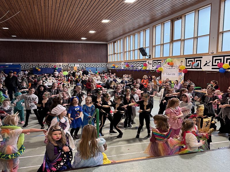 files/public/abteilungen/Gruppe Kindersport/Fastnacht 2026 10a.jpg